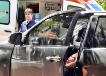 Empresário é assassinado a tiros dentro de caminhonete; esposa foi atingida
