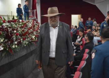 Deputado Nelson Barbudo propõe tornar crime o uso de celulares em presídios