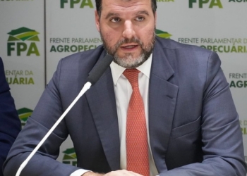 Governo faz jogo de cena ao ameaçar reduzir tarifas de importação de alimentos
