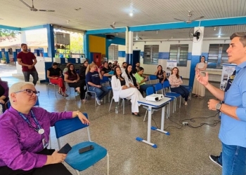 Alan Porto se reúne com profissionais da educação do Polo Rondonópolis, troca experiências e alinha metas