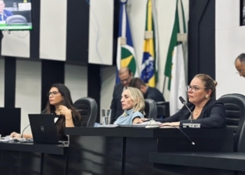 Extra de R$ 200 em auxílio foi rejeitado na Câmara por falta de dinheiro da prefeitura