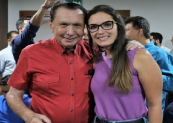 Janaína quer Bezerra ainda no comando e pede mudança “no momento mais propício”