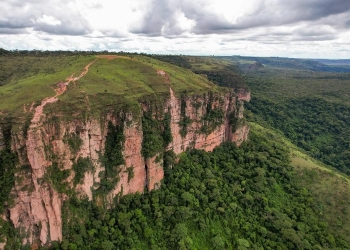 Sedec entrega certificados para empreendimentos de MT mais bem avaliados por turistas