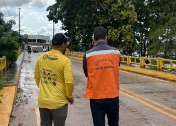 Governo de MT auxilia municípios afetados por enchentes; Defesa Civil e Bombeiros atuam na região