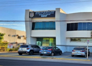 Mulher condenada por roubo com restrição de liberdade é presa pela Polícia Civil