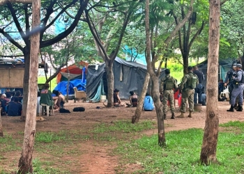 Ação da polícia desarticula ponto de concentração de usuários de drogas na região da rodoviária