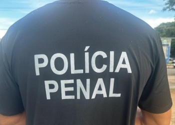 Esposa de detento tenta entrar com droga escondida nas partes íntimas em cadeia e acaba presa