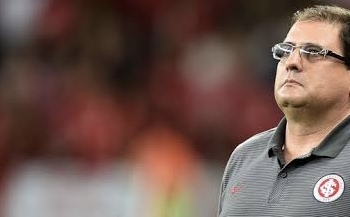 Cuiabá age rápido e contrata Guto Ferreira para ser o técnico da equipe na sequência da temporada