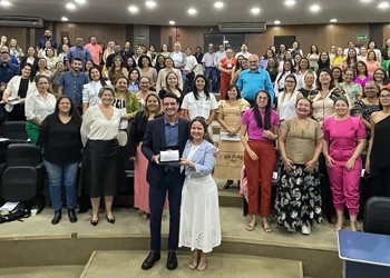 Presidente da AMM recebe homenagem no V Encontro Estadual do Coegemas-MT