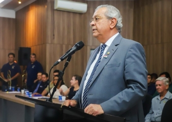 Nos 25 anos da Guarda Municipal, Jayme Campos exalta acerto e busca investimentos
