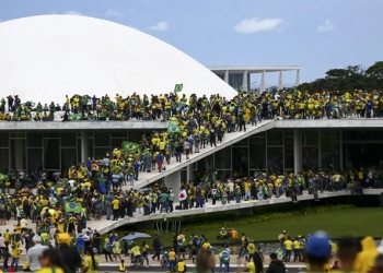 Associação de Juristas lança campanha contra anistia a golpistas