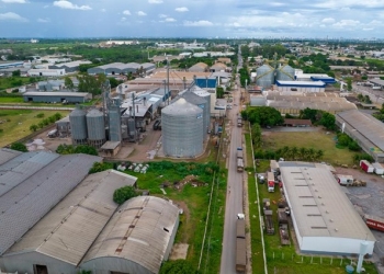 Trabalhadores do Distrito Industrial ganham descontos em universidades e treinamentos