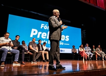 Mais de 100 prefeitos participam do 1º Fórum de Prefeitos pela Educação em Cuiabá