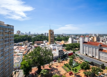 Serviços de saúde, emprego e finanças serão oferecidos gratuitamente nesta quarta