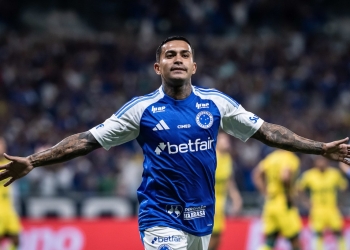 Cruzeiro estreia com vitória no Brasileirão ao vencer o Mirassol no Mineirão