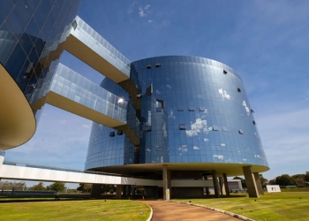 PGR pede prisão de sobrinho de Bolsonaro que fugiu para Argentina