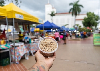 Produtores agradecem oportunidade de comércio na Feira da Agricultura Familiar