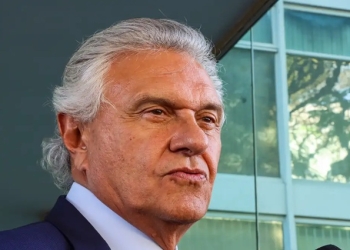 TRE-GO afasta inelegibilidade do governador Ronaldo Caiado