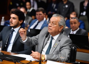 Jayme Campos cobra o cumprimento da Lei dos Caminhoneiros; MT tem só 5 paradas
