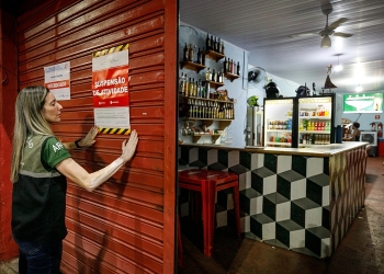Ação da Prefeitura de Cuiabá fecha bar e prende suspeito por exploração sexual
