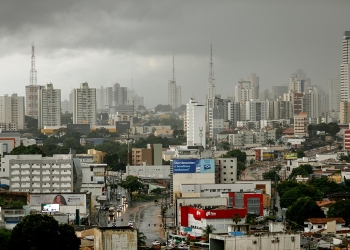 Prefeitura de Cuiabá inicia operação para acolher pessoas em situação de rua no frio