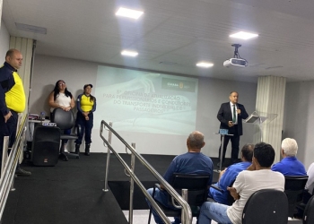 Curso obrigatório para 65 taxistas realizado pela Prefeitura de Cuiabá termina neste sábado (24)