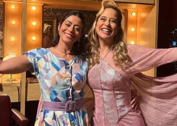 Carol Castro exibe cliques dos bastidores da reta final de ‘Garota do Momento: ‘Decupei’