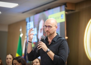 Beto Dois a Um apresenta projeto de lei  para valorizar produtor cultural
