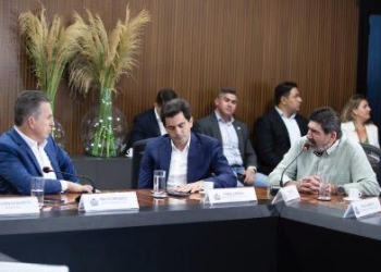 Dr. João relembra trabalho no Hospital Geral e celebra contrato que amplia serviços na unidade