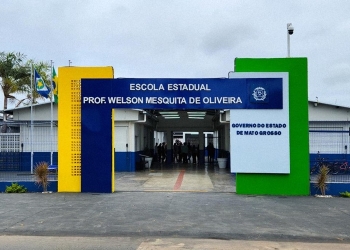 Aluna da Escola Estadual Welson Mesquita: “Estudar em uma unidade novinha dá mais vontade de aprender”