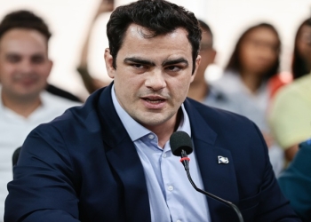 David nega confirmação de show do Guns N’ Roses na Arena e diz que decisão depende da banda