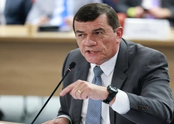 Ex-ministro diz que alertou Bolsonaro sobre gravidade de golpe