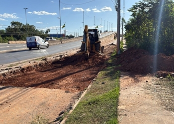 Prefeitura inicia reparos no pavimento do viaduto Deputado Walter Rabello