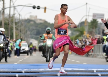 Atleta de Mato Grosso vence a 40ª Maratona Internacional de Porto Alegre