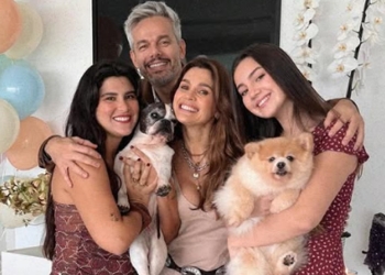 Flávia Alessandra celebra chegada dos 51 anos com festa em família: ‘Muito amor’