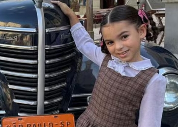 Valentina Reis, integra elenco de ‘Êta Mundo Melhor!’ e reencontra colega