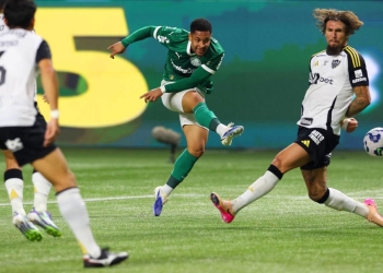 Palmeiras quebra jejum e vence Atlético-MG em jogo eletrizante