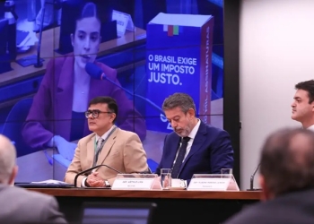 Comissão da Câmara aprova isenção do IR para quem ganha até R$ 5 mil