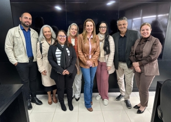Comitiva liderada por primeira-dama, encerra visitas técnicas em SC