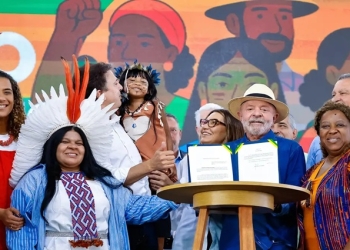 Lula anuncia investimentos em educação para comunidades tradicionais