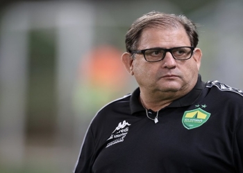 Guto valoriza jovens e reforços recém-chegados após vitória sobre o América-MG: “Fantástico”