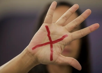 Mortes intencionais caem 5,4% no país em 2024; feminicídios sobem 19%