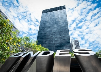 BNDES bate recorde e aprova R$ 5,3 bilhões em apenas oito dias