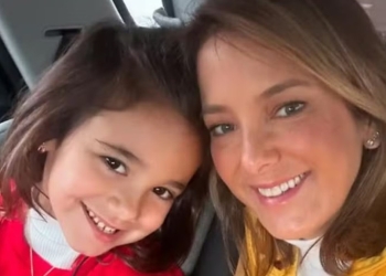Ticiane Pinheiro leva Manuella para visitar César Tralli na Globo: ‘Visitando o papai’