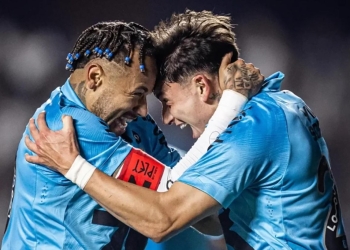 Com dois de Neymar, Santos vence o Juventude e deixa o Z-4