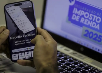 Receita paga nesta sexta-feira quarto lote de restituição do IR
