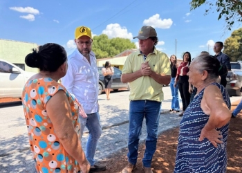 Deputado visita obra em Rosário Oeste articulada em parceria com Fábio Garcia