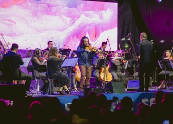 Com arranjos modernos e energia contagiante, concerto no Parque das Águas emociona público