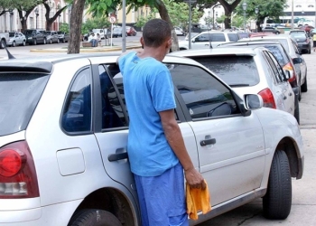 Tenente Coronel Dias retira de pauta projeto de lei para proibir atividade de flanelinhas em Cuiabá