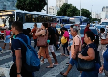 Brasil  tem queda na desigualdade em educação, emprego e meio ambiente